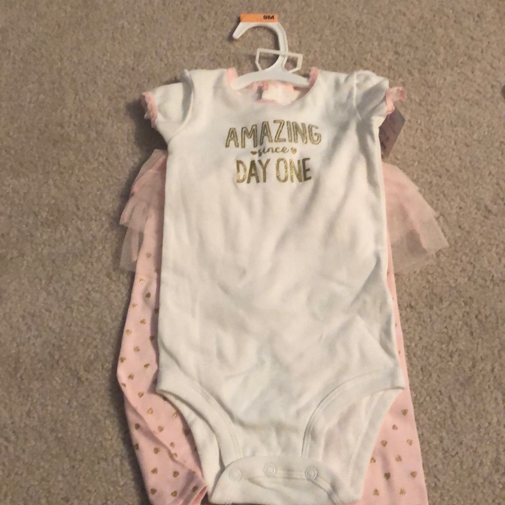 Carters 9m set